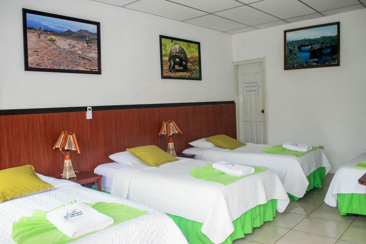 Hostal La Gran Tortuga Puerto Villamil Kültér fotó