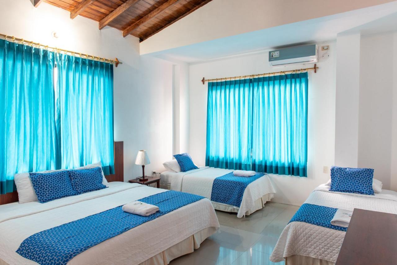Hostal La Gran Tortuga Puerto Villamil Kültér fotó